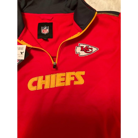 Kansas City Chiefs Official NFL Sweatshirt - Picture 3 of 6